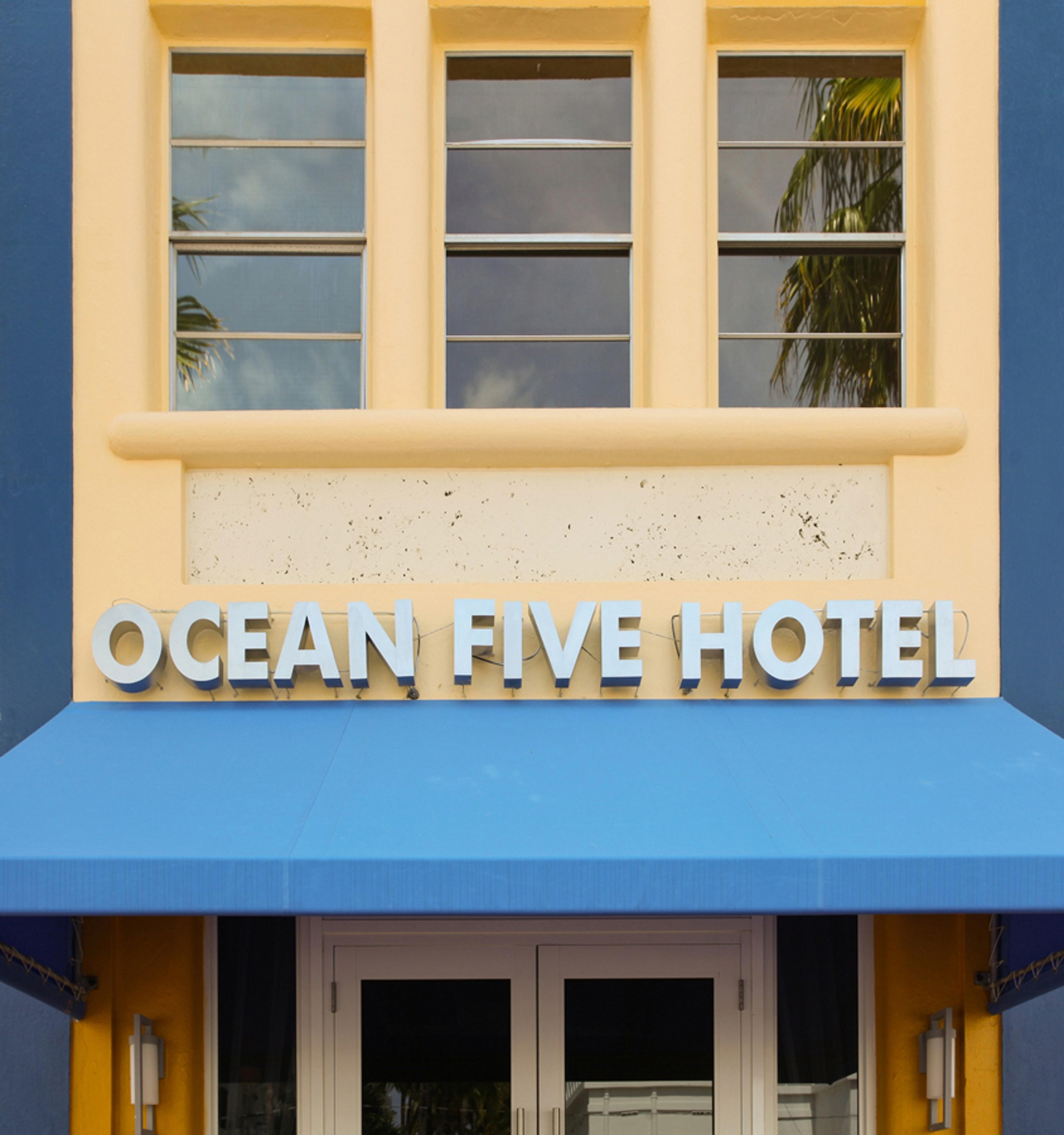 Ocean Five Hotel — Foto’s 1